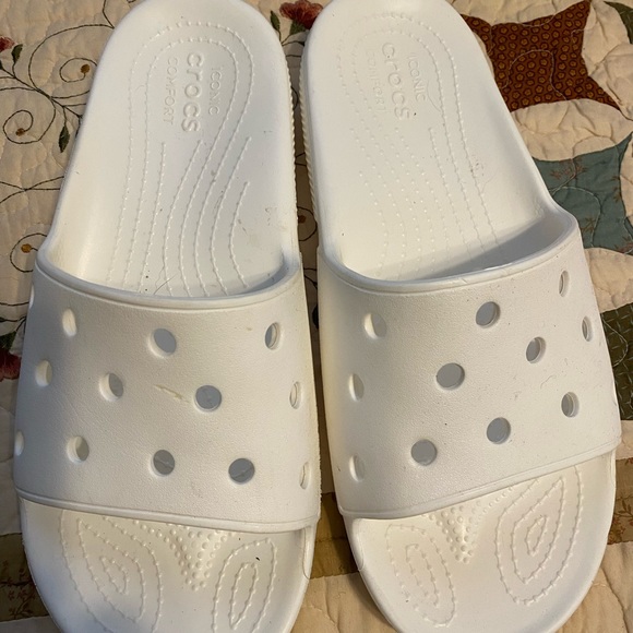 Men’s Croc slides - Picture 3 of 3